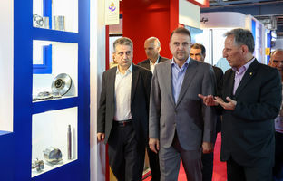 تأکید مدیرعامل شرکت ملی صنایع مس ایران بر بومی‌سازی هدفمند در بازدید از نمایشگاه بین‌المللی نفت، گاز و پتروشیمی