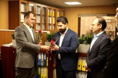 تداوم خدمت رسانی بیمه البرز در ایام جنگ تحمیلی