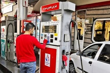 مهاجرانی: اعتقادی به اینترنت طبقاتی نداریم/ احتمال سه نرخی شدن بنزین