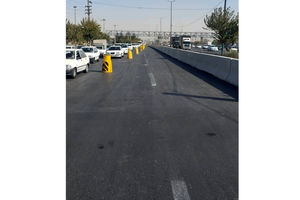 اجرای عملیات ایمن‌سازی و نصب نیوجرسی در محور آزادگان منطقه ۱۹