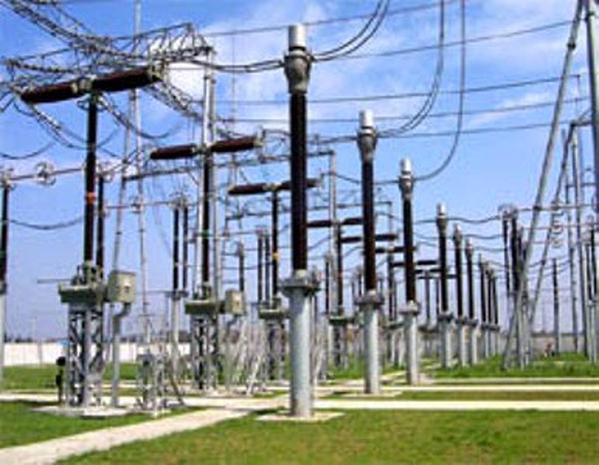 اجرای ۵ پروژه برق رسانی معادن بخش خصوصی به طول ۱۳۶ کیلومتر توسط ایمیدرو