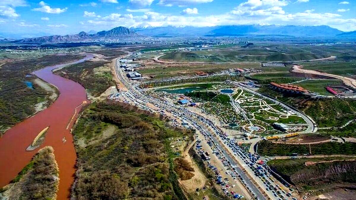ارس پیشتاز جذب سرمایه خارجی در مناطق آزاد/ رکوردشکنی در سرمایه‌گذاری و صادرات