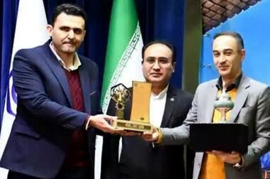نگرش کارگروهی و جلسات توقفات؛ کلید موفقیت فولاد کویر در افزایش بهره‌وری و رضایت مشتریان