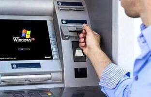 سقف برداشت پول از عابربانک ۳۰۰ هزار تومان ماند