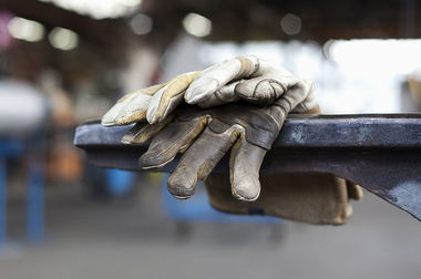 سقوط ۲۶۱ درصدی دستمزد کارگران در کمتر از ده سال