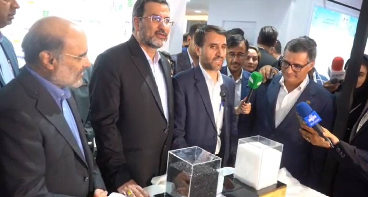 از دو محصول جدید پتروشیمی ایلام رونمایی شد