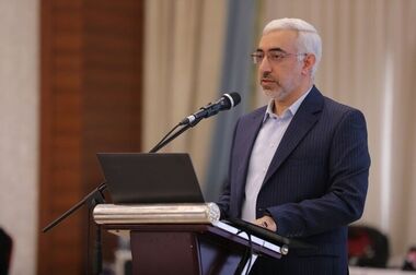 اعلام دستور کار سازمان بورس در دوره جدید/ حجت‌اله صیدی: دستور کار ما حرکت به سمت تصمیمات پیش‌بینی‌پذیر است/ مولفه‌های نوسان‌ساز را در بازار به حداقل می‌رسانیم/ زمینه تشکیل کانون سهامداران حقیقی را فراهم می‌کنیم