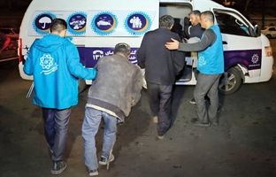 اجرای طرح جمع آوری و ساماندهی کارتن‌خواب‌ها در منطقه ۱۲