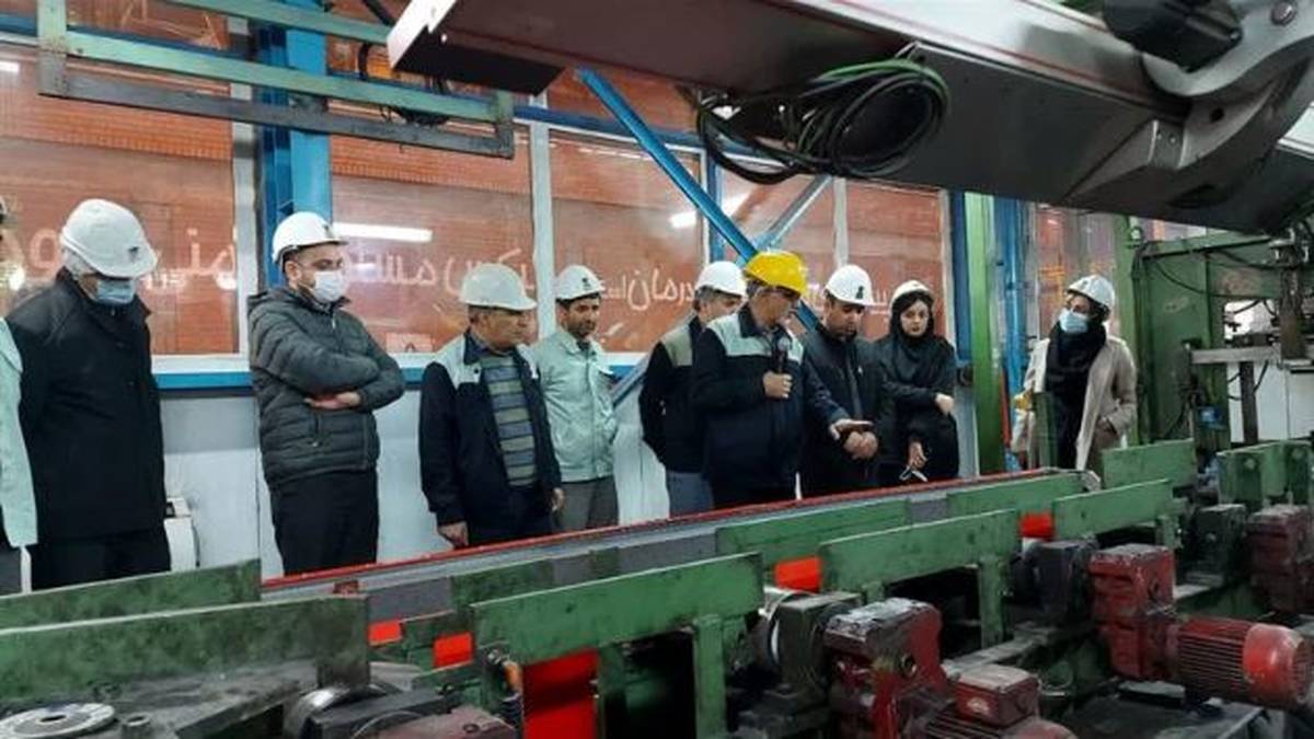 بازدید مسئولان سازمان بورس از ذوب‌آهن اصفهان