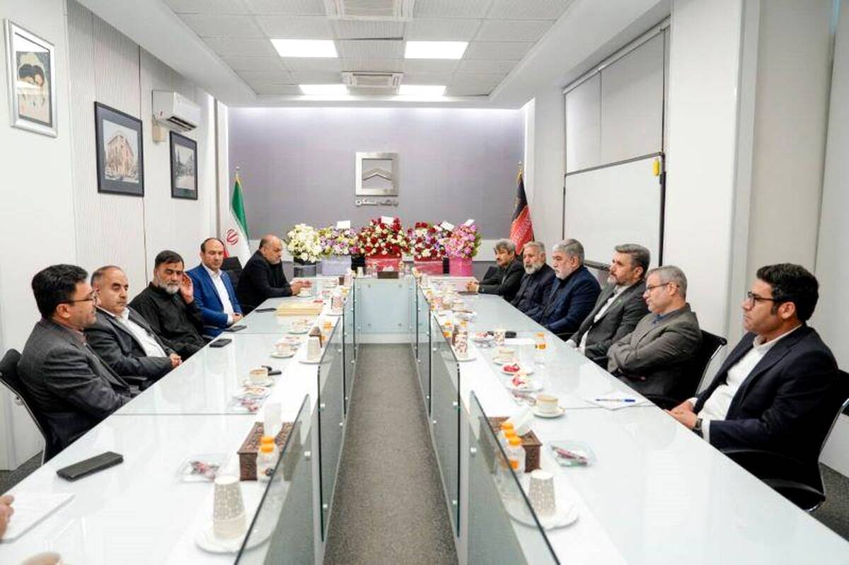 تجلیل از آزادگان بانک مسکن با حضور مدیران ارشد/ ضرورت مستندسازی خاطرات آزادگان