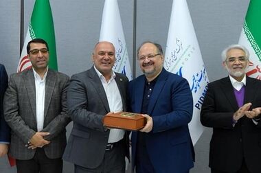  بازدید میدانی مدیرعامل از پروژه‌های در دست اقدام پالایش گاز هویزه خلیج‌فارس
