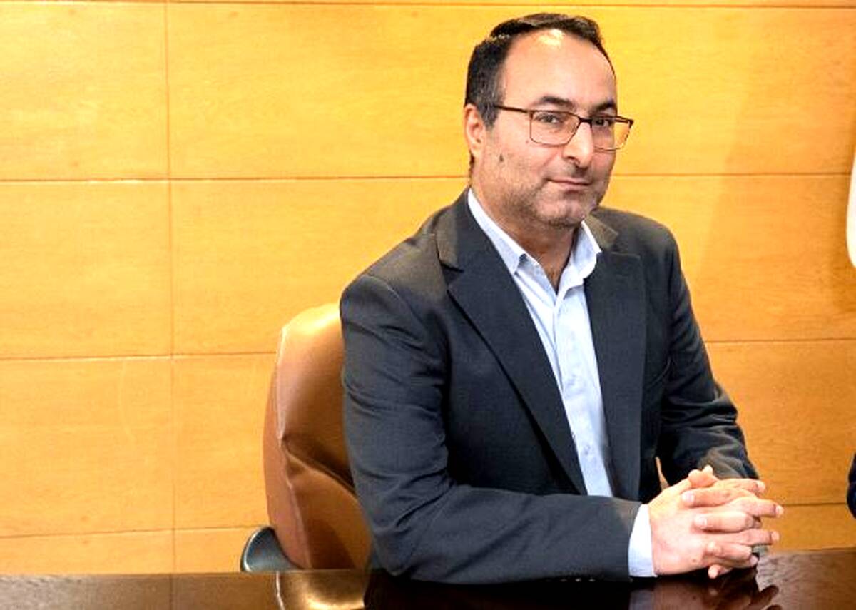 ارائه مدل غیرخطی پویا مبتنی بر ضرایب تعدیل اقتصادی برای بهینه‌سازی قدرالسهم شناور معادن طلا در شرایط نوسان قیمت