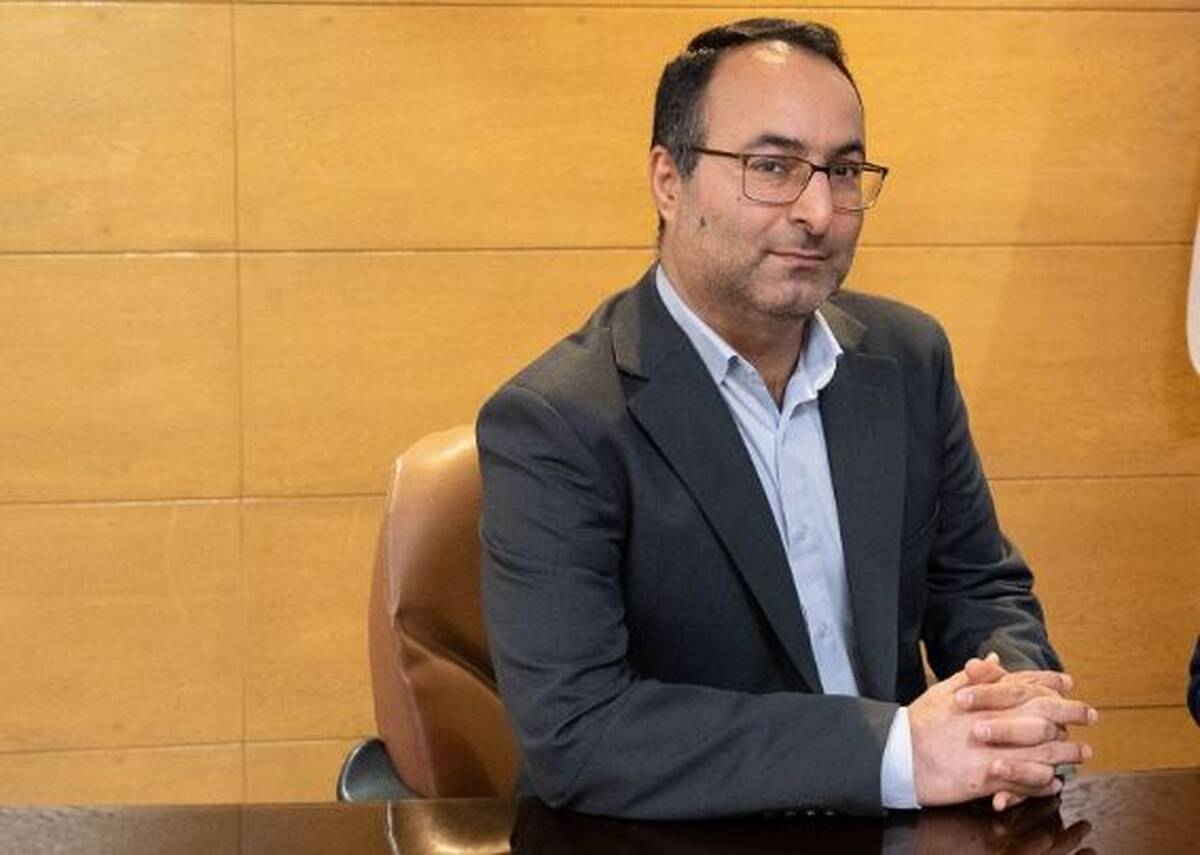 ارائه مدل غیرخطی پویا مبتنی بر ضرایب تعدیل اقتصادی برای بهینه‌سازی قدرالسهم شناور معادن طلا در شرایط نوسان قیمت