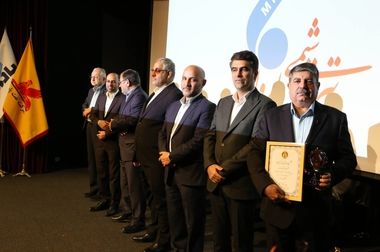 گامی نوین در مسیر توسعه گروه پتروشیمی مارون/ پیش راه اندازی IPA و کلنگ زنی نیروگاه خورشیدی ۱۰۰ مگاواتی با حضور وزیر دفاع