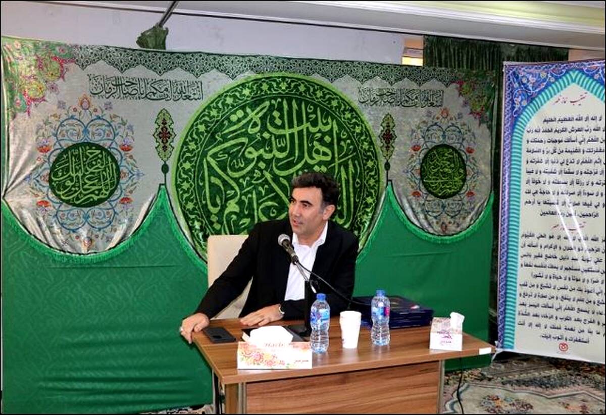 مراسم گرامیداشت هفته دفاع مقدس با حضور مدیرعامل و هیات مدیره صندوق قرض‌الحسنه شاهد برگزار شد