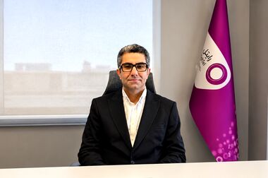 رایتل؛ همراه ارتباطات زائران در مراسم وداع با رهبر شهید