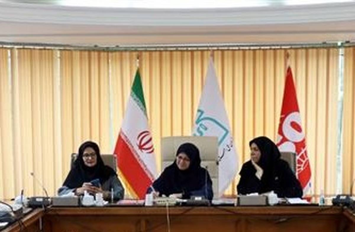 بازنگری وتدوین استاندارد ها باید با مشارکت انجمن های تخصصی صورت گیرد