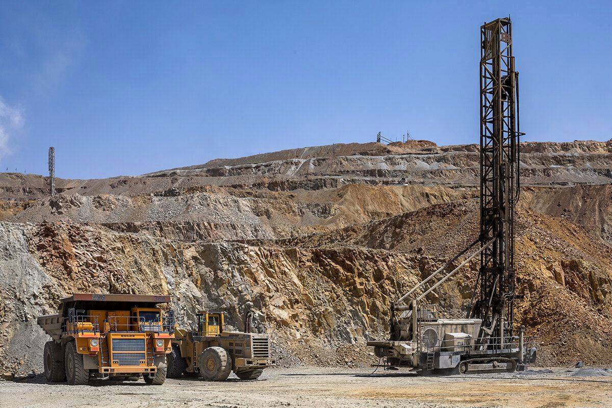 رشد 40درصدی حفاری های اکتشافی ایمیدرو تا پایان تیر/ حفاری های اکتشافی این سازمان به 235هزار متر رسید