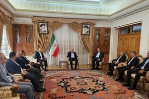 نشست انجمن فولاد ایران با استاندار آذربایجان شرقی