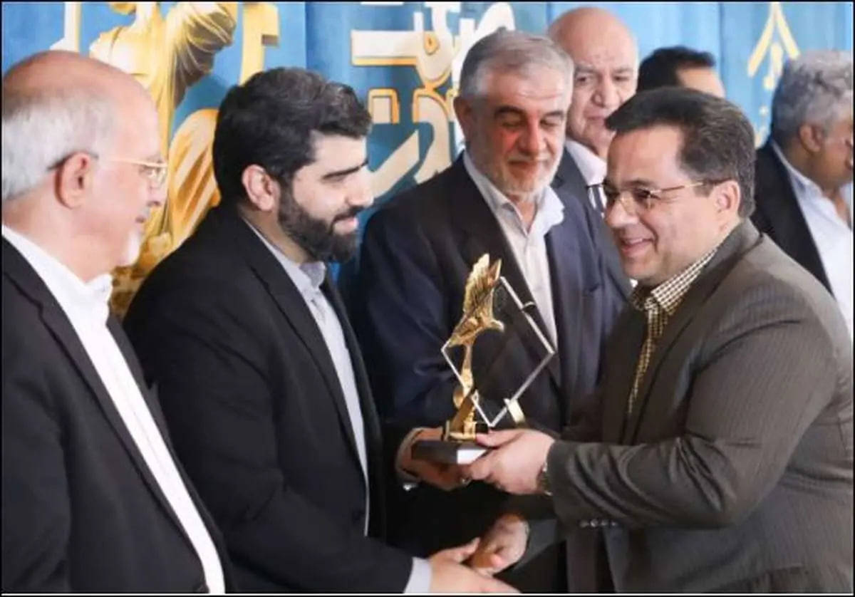 شرکت فولاد آلیاژی ایران به عنوان واحد نمونه صنعتی کشور انتخاب شد