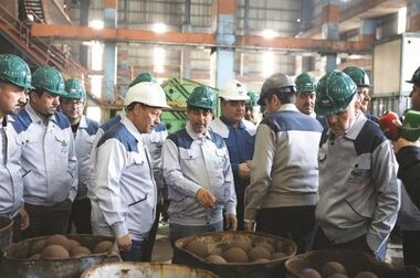 پیام تبریک مدیرعامل فولاد سنگان به مناسبت ۱۲ فروردین، روز جمهوری اسلامی