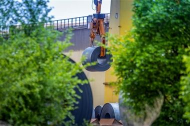 شکسته‌شدن رکورد بازده کمّی و کیفی محصول در خط تاندم مداوم فولاد مبارکه