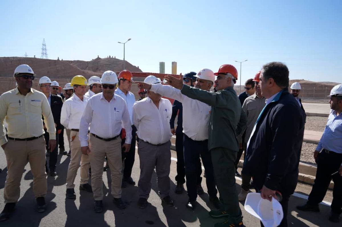 اجرای سریع و دقیق طرح جمع‌آوری گازهای مشعل در راستای سیاست‌های کلان دولت/ تکمیل مراحل باقیمانده این طرح ملی، نیاز به تلاشی همه‌جانبه دارد