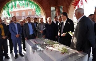 سفر سه روزه محمد شریعتمداری به هاب پتروشیمی ایران