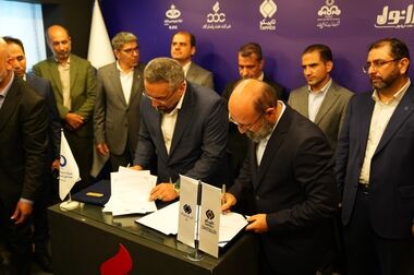 نمایش توانمندی‌های پتروشیمی جم در نمایشگاه نفت، گاز، پالایش و پتروشیمی ۱۴۰۴