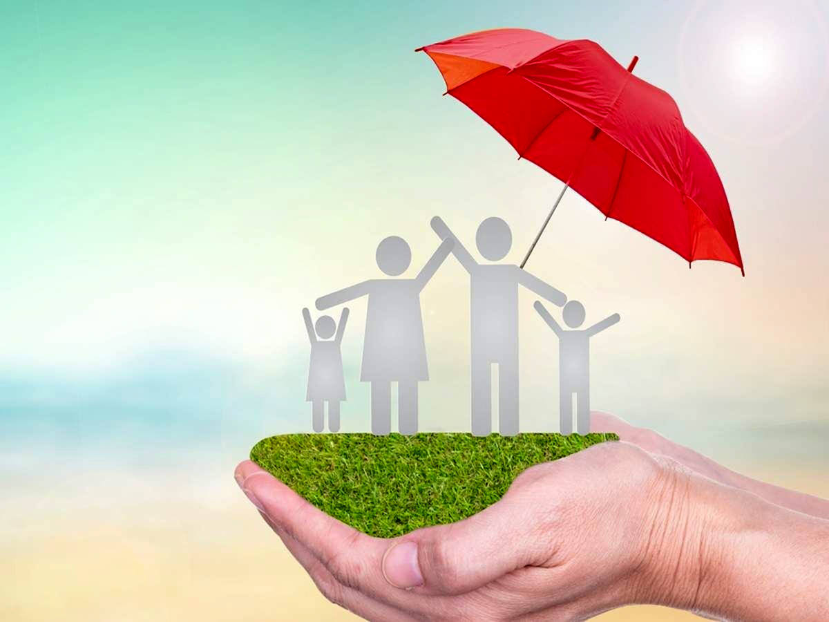 گسترش چتر بیمه‌ای برای گروه‌های آسیب‌پذیر جامعه