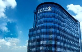 خریداران جدیدترین پذیره‌نویسی اوراق مرابحه عام دولت بانک‌ها هستند/ نهادهای مالی بازار سرمایه برای حمایت از بورس در این پذیره‌نویسی مشارکت نخواهند داشت/ عرضه این اوراق بر معاملات بازار سهام تاثیری ندارد