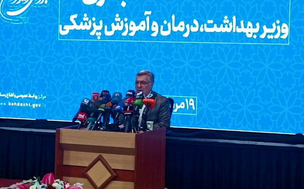 ۳ اقدام وزارت بهداشت برای جبران کمبود نقدینگی حوزه دارو/جذب ۲۷۰۰۰ نیروی جدید در شهریورماه