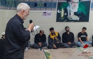 طنین یاد و نام «رهبر شهید» در مجتمع شهرک صبانور با حضور پدر سردار شهید وحید فاطمی‌نژاد
