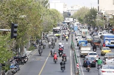 بلاتکلیفی گواهینامه موتورسیکلت بانوان در دوراهی تفسیر یا اصلاح قانون