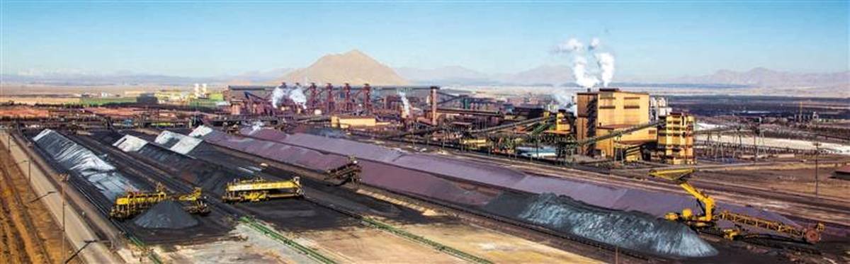 ثبت بالاترین رکوردهای تولید روزانه و ماهانه در تاریخ فولاد مبارکه