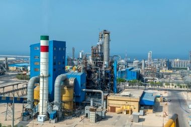 هدیه اجتماعی پتروشیمی پردیس در روز مادر؛ جلوگیری از زندانی شدن ۱۹ نفر از زنان بدهکار دیه