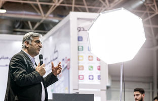 در مسیر تحول دیجیتال آماده همکاری با نوآوران و صاحبان ایده‌های خلاق‌ هستیم