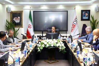 تاکید آقاجانلو بر توسعه زیرساخت ها، اکتشاف و تکمیل طرح های معدنی