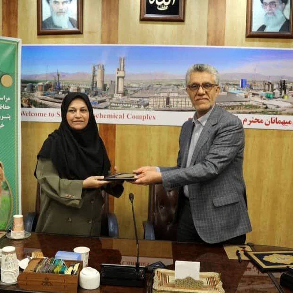 پتروشیمی شیراز، پرچمدار صنعت سبز: امضای تفاهم‌نامه حفاظت از خرس قهوه‌ای در فارس