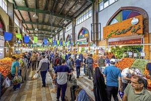  کالاهای اساسی به اندازه کافی در میادین و بازارهای میوه و تره‌بار وجود دارد