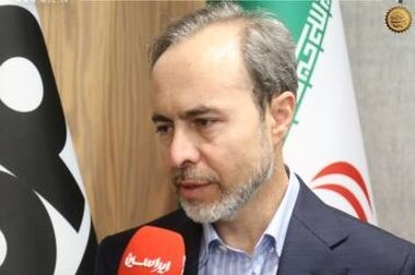 بازدید مدیرعامل گروه فولاد مبارکه از پروژه نیروگاه ۶۰۰ مگاواتی خورشیدی آفتاب شرق