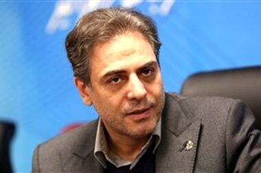 همزمان با دهه فجر پروژه ملی برگردان کابل‌های مسی به فیبر نوری در ایلام آغاز شد 