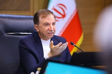 رضایتمندی خانواده ایثارگران از مهم‌ترین اهداف دولت و نظام است/ همکاری‌های هلدینگ خلیج فارس و بانک دی افزایش می‌یابد