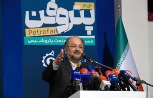 پتروفن یک رویداد ملی است/ معتقد به نظارت مشفقانه هستم نه نظارت مچ‌گیرانه