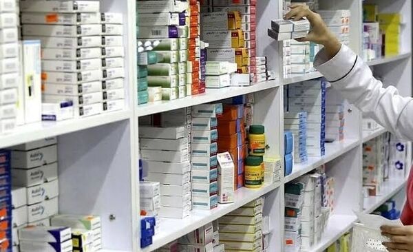 هشدار درباره داروهای تقلبی؛ به توصیه دوست و همسایه دارو مصرف نکنید