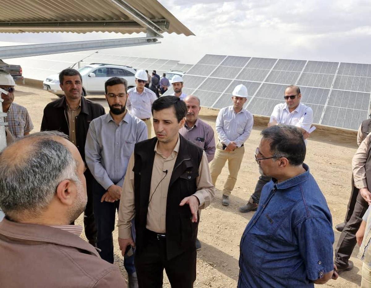  نیروگاه خورشیدی خضرآباد چادرملو، تیرماه به بهره‌برداری می‌رسد