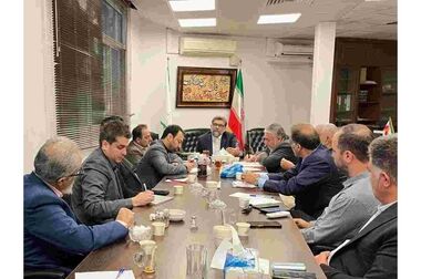 بررسی راهکارهای رفع موانع زنجیره ارزش و کاهش هزینه‌های حمل‌ونقل در توسعه دریامحور