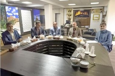 معاون مدیرعامل در امور شعب و بازاریابی: رشد ۱۲۸ درصدی جذب منابع و اجرای برنامه های امیدآفرین