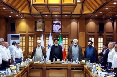 بازدید مدیرعامل گروه سرمایه گذاری غدیر از مجتمع پتروشیمی پردیس