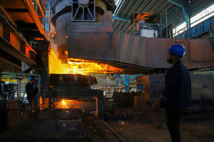 فشار مضاعف بر صنایع در فصل سرما؛ از گاز تا برق